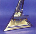 Carpet cleaning wands